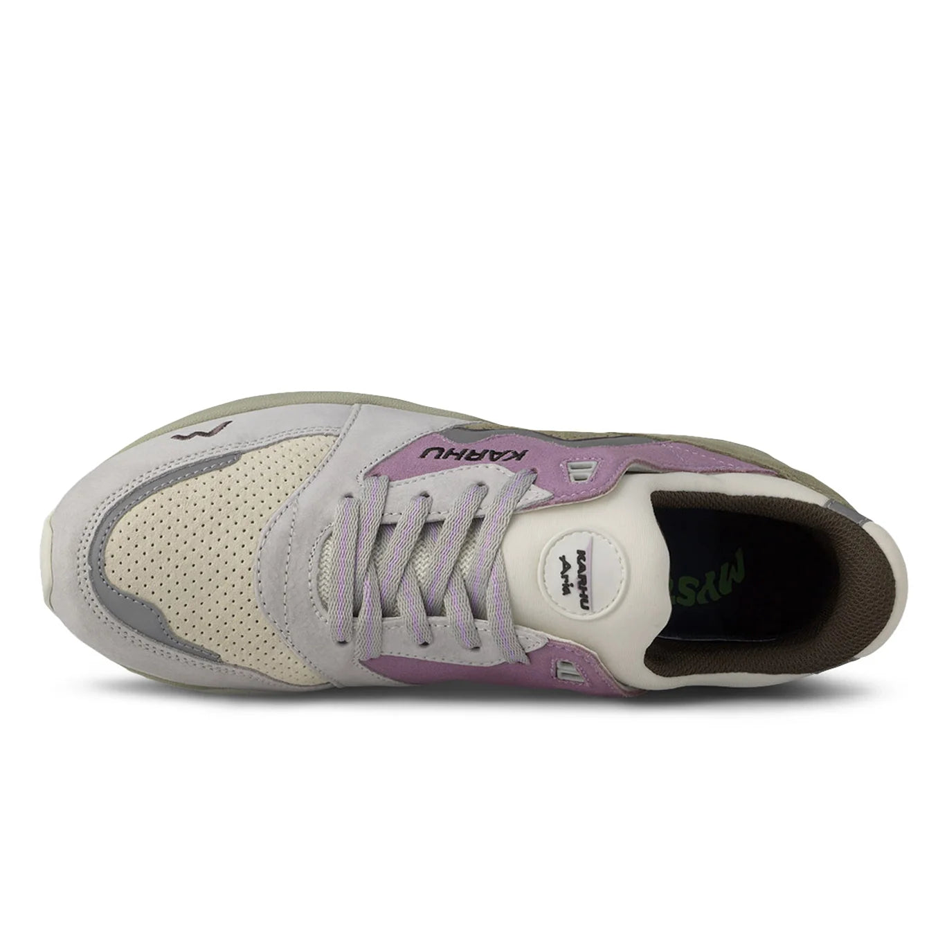 Karhu Aria 95 Trainer in Dawn Blue and Orchid Petal — heel detail