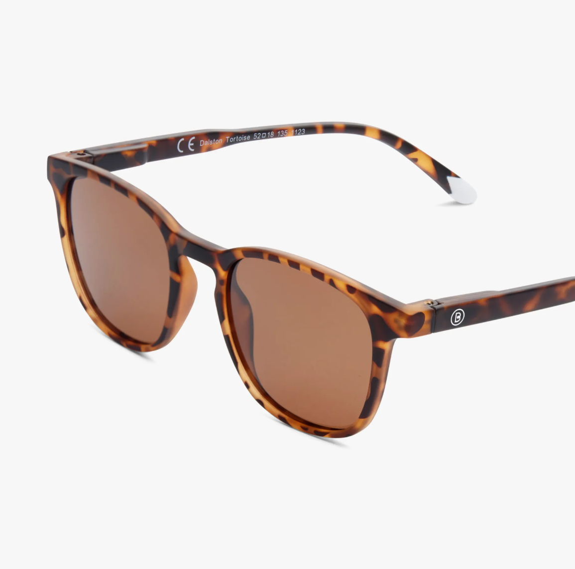 Side view of Dalston Tortoise Sun sunglasses by Barner, highlighting TR-90 frame design.