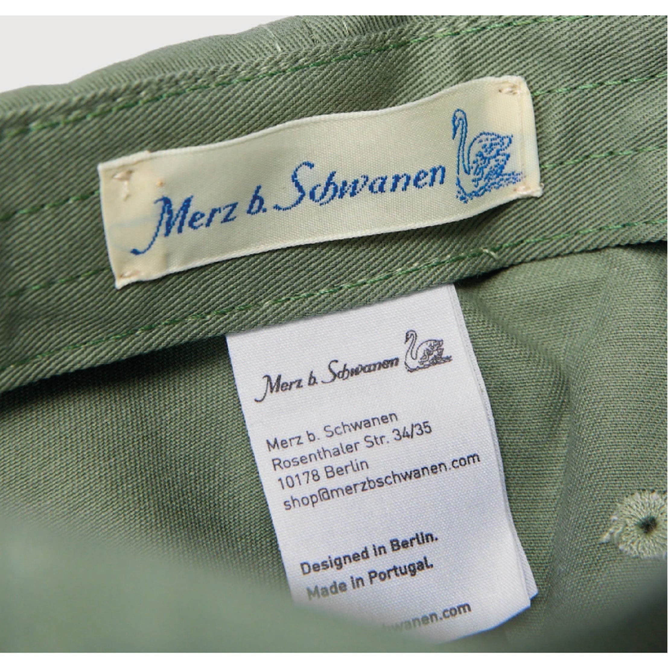Merz b. Schwanen Swan Logo Cotton Twill Cap in Light Army/Nut – detail view
