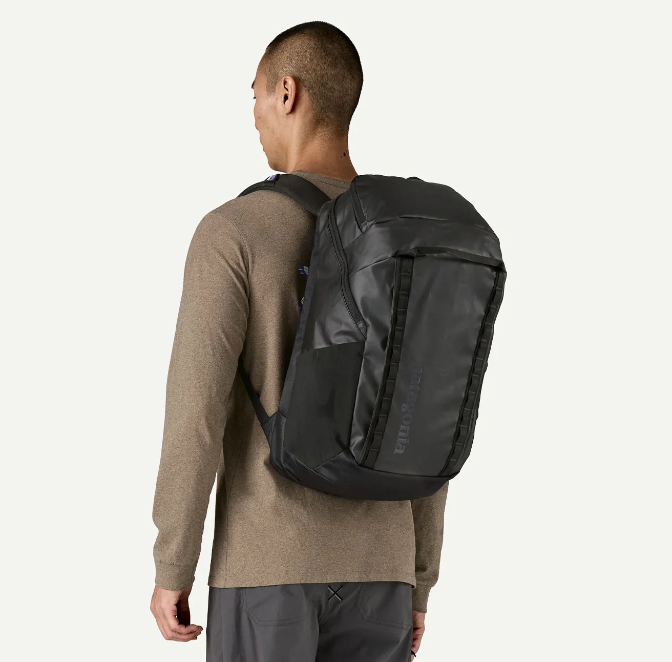 Black Hole Pack 32L - Black W/Black