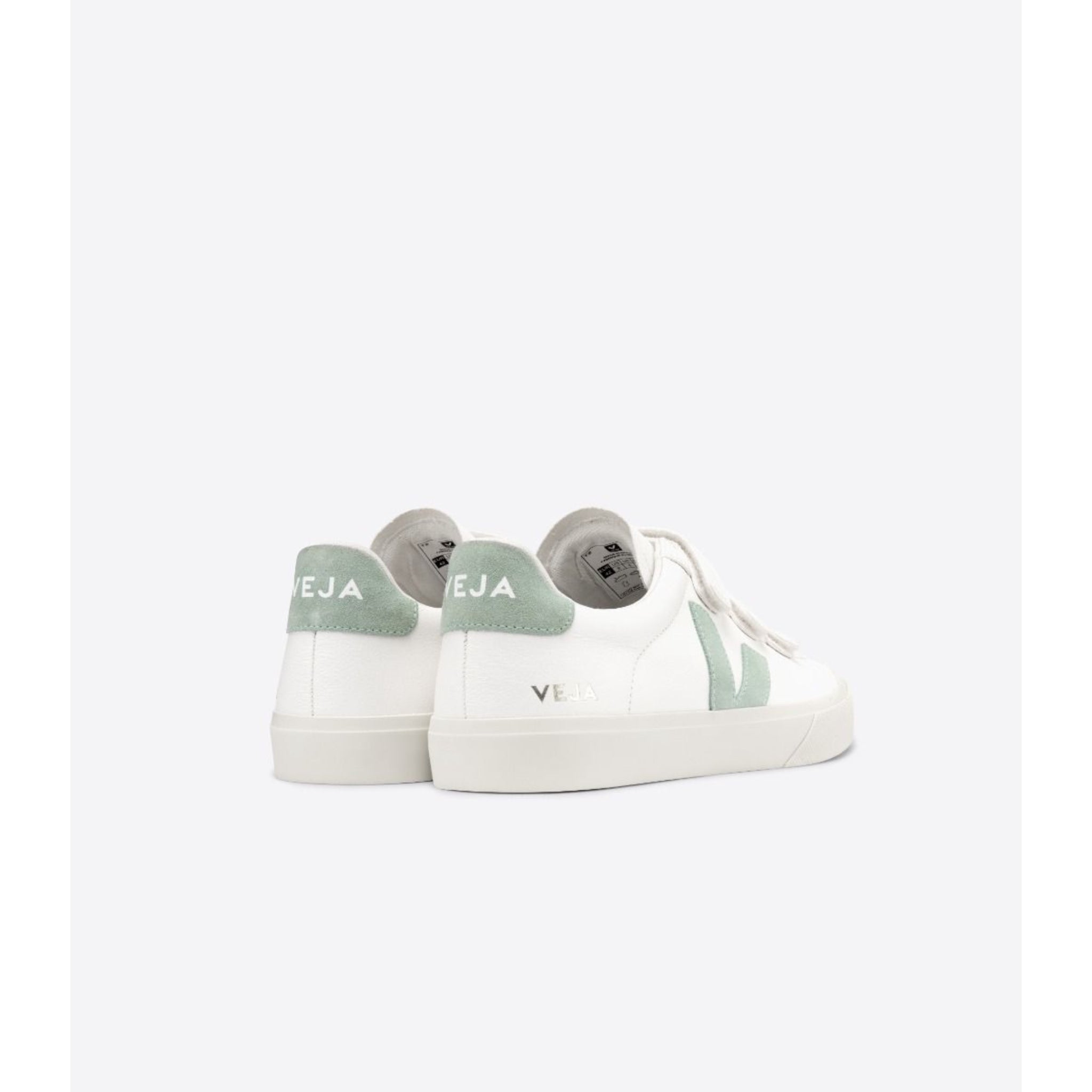 Veja Women’s Recife Chromefree Leather Trainer - White/Matcha